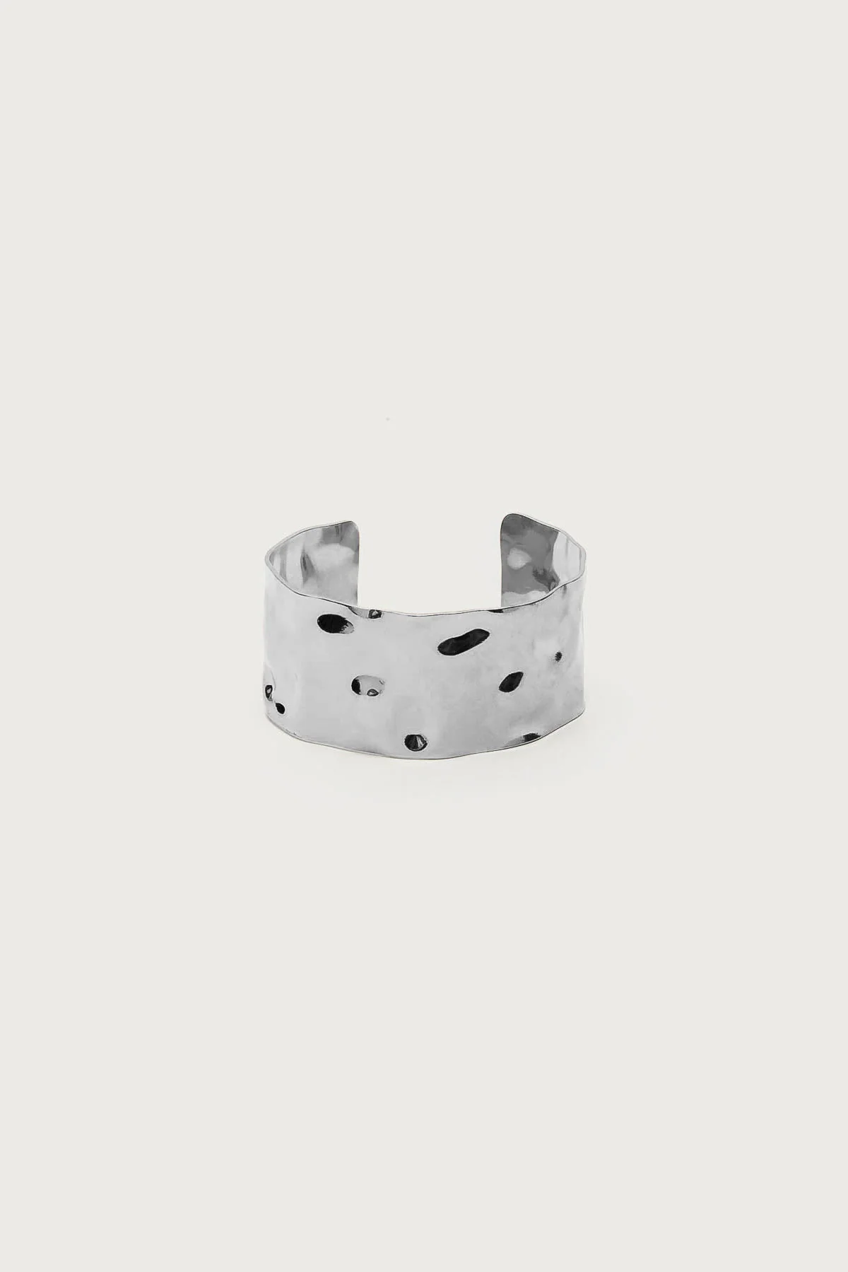 Hammered Look Arm Cuff - Image 2