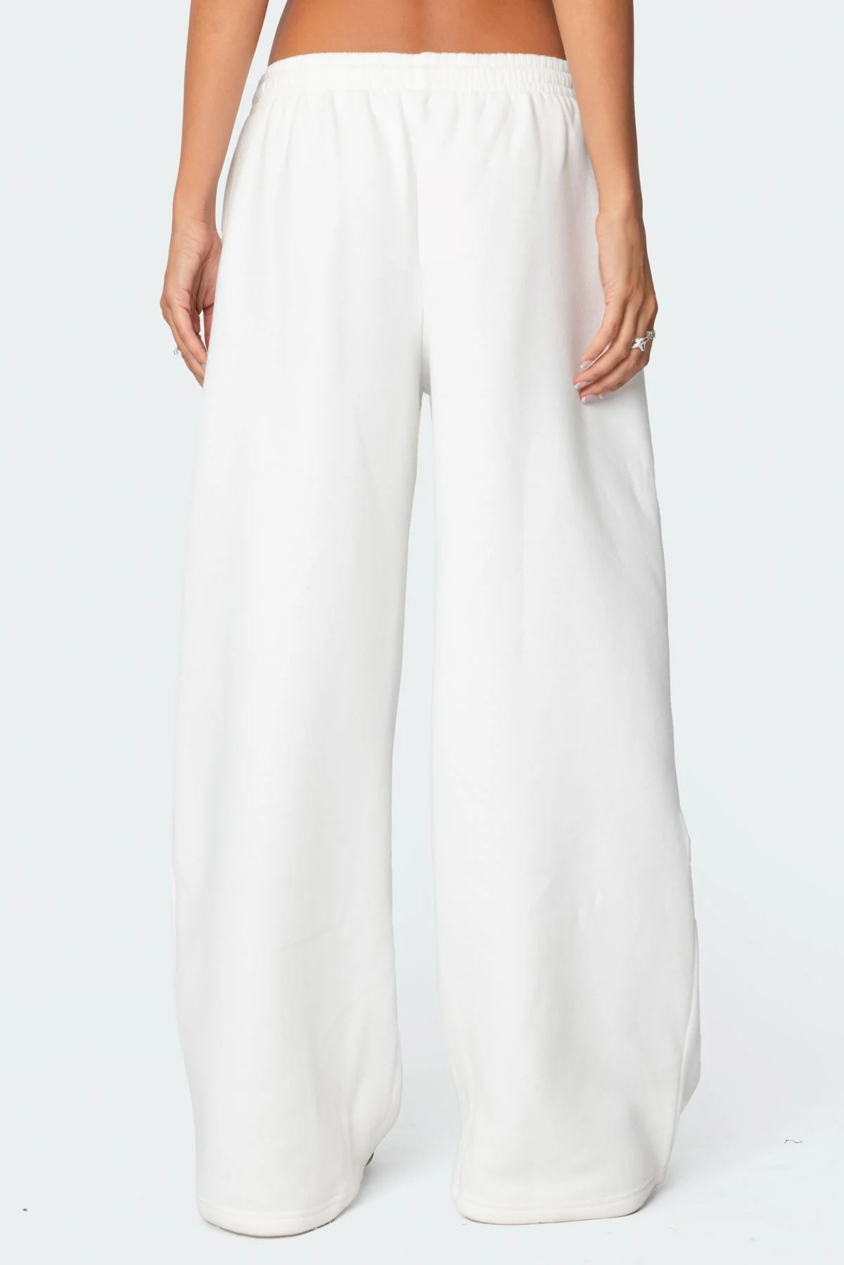 Kamari Low Rise Wide Joggers - Image 4