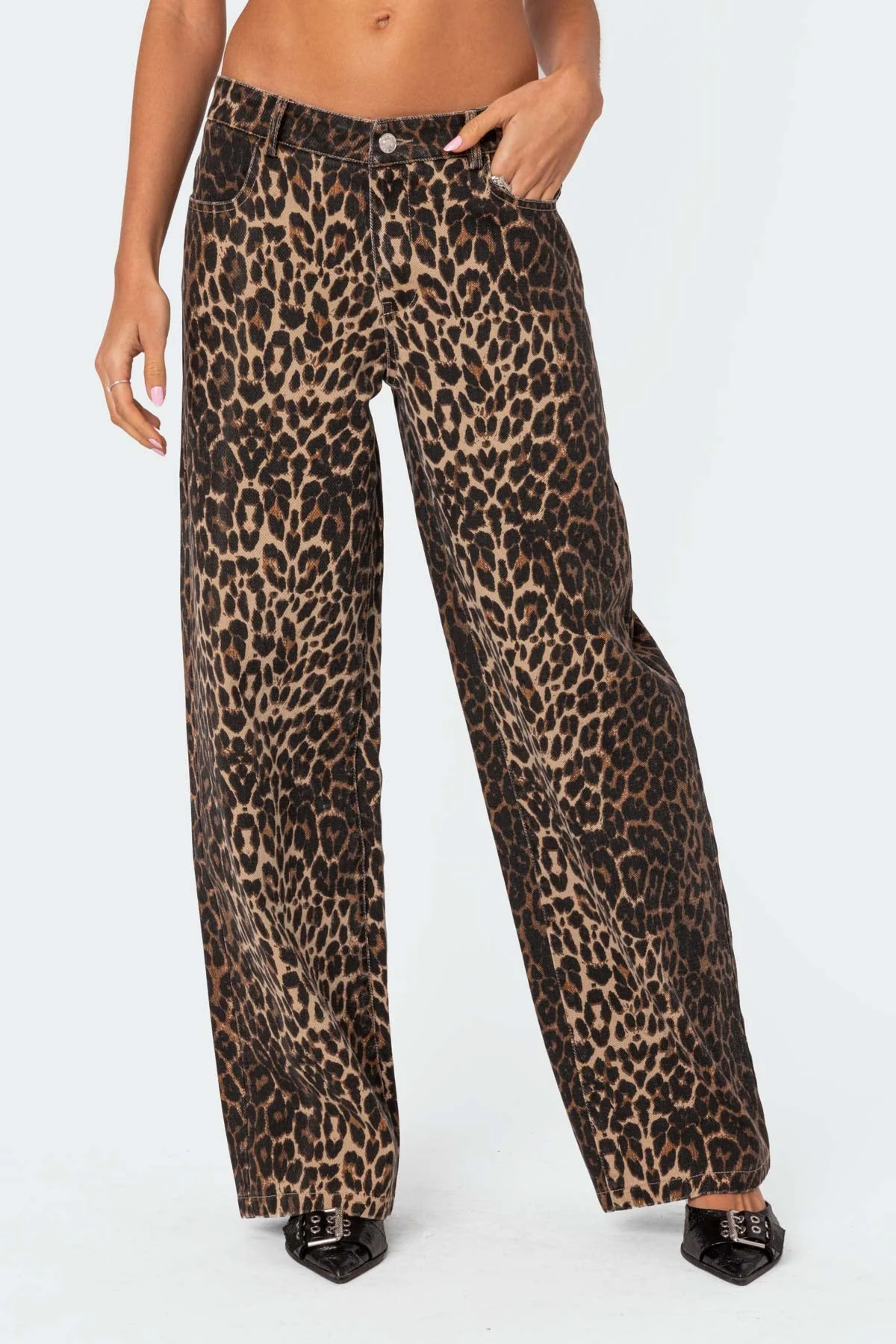 Leopard Printed Low Rise Baggy Jeans - Image 2