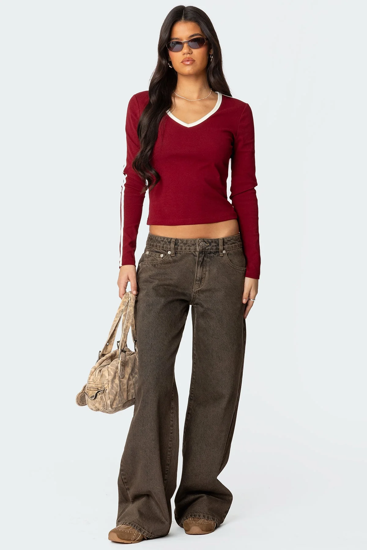 Contrast V Neck Long Sleeve T Shirt - Image 4