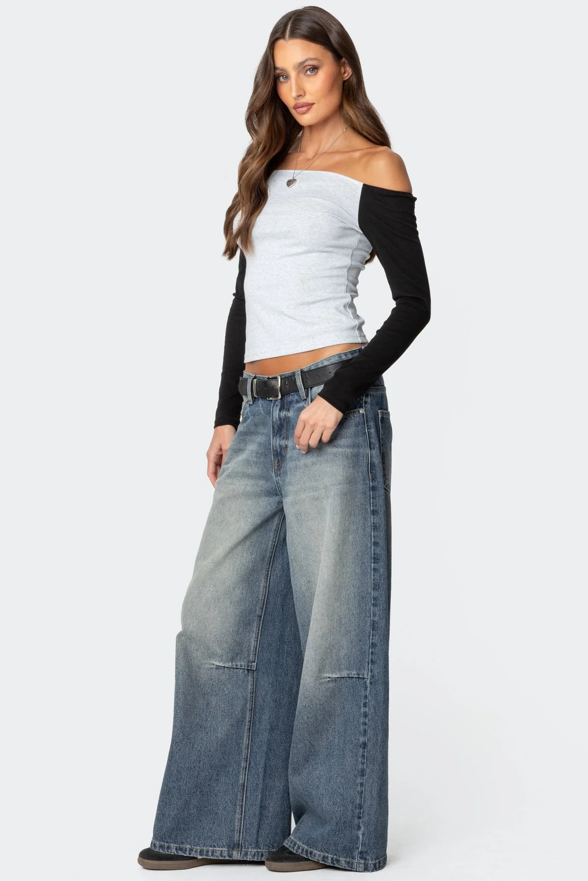 Contrast Off Shoulder Top - Image 4