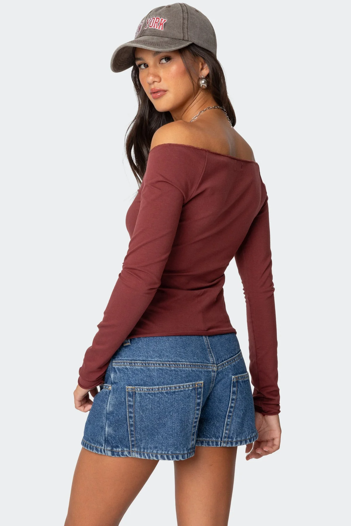 Nattie Off Shoulder V Neck Top - Image 4