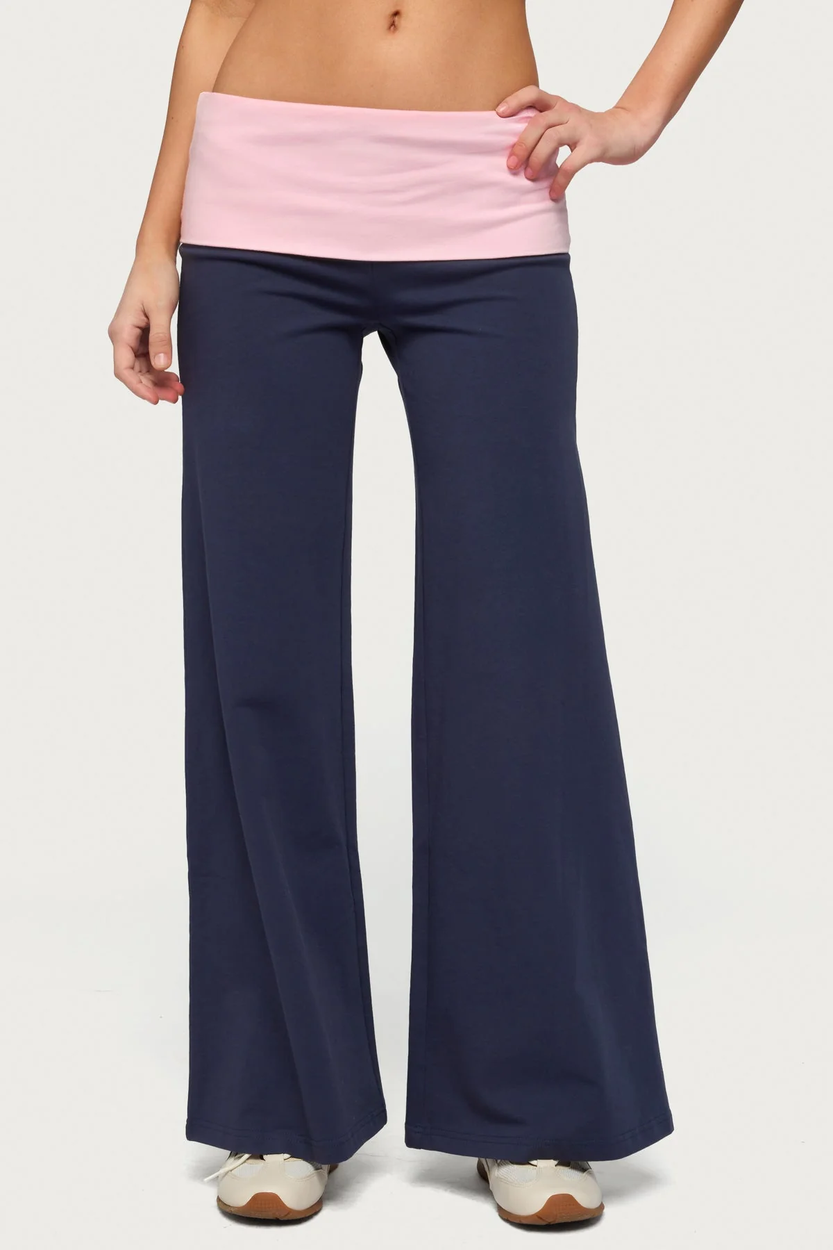 Petite Wide Leg Contrast Foldover Trousers - Image 2