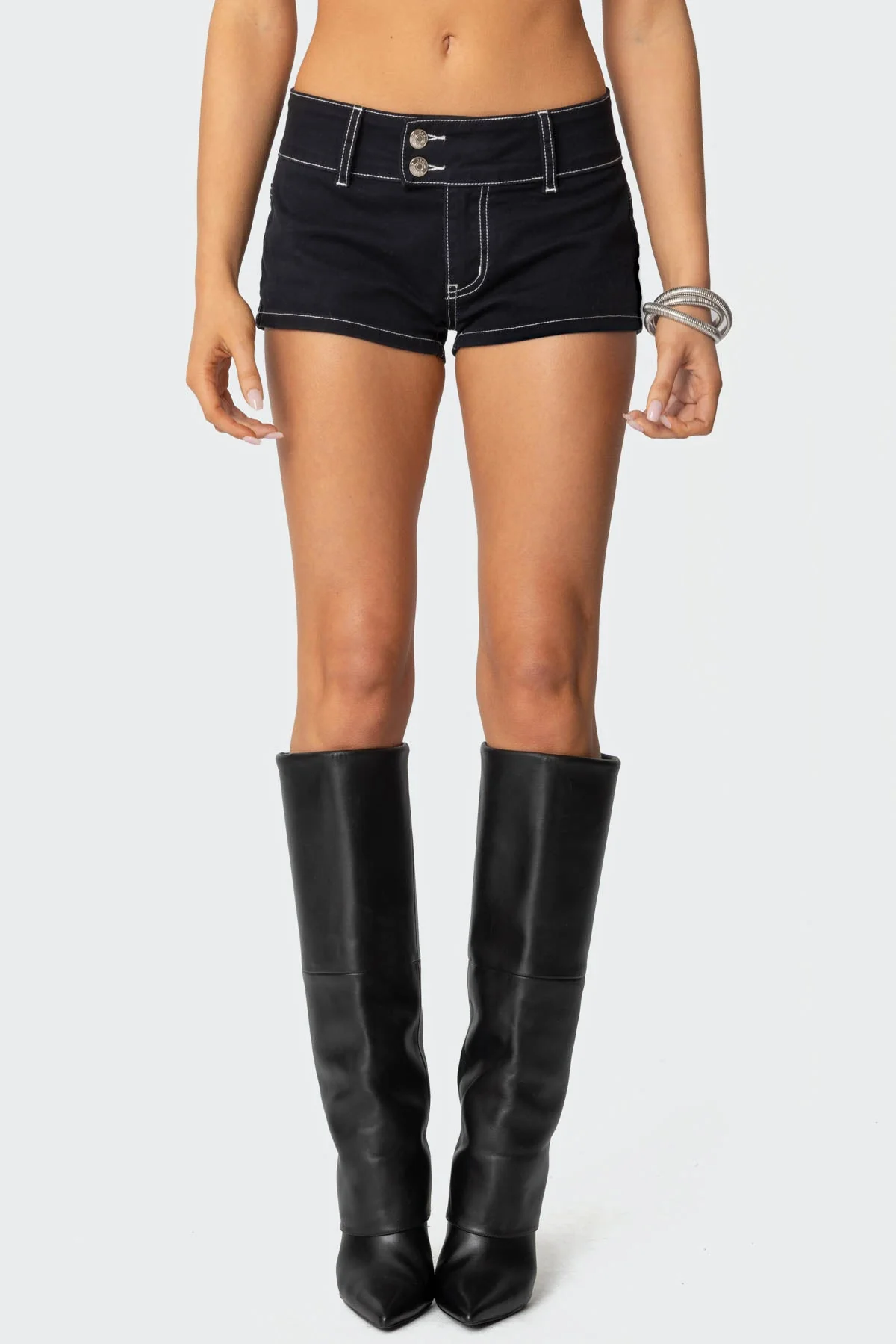 Yazi Star Micro Shorts - Image 2