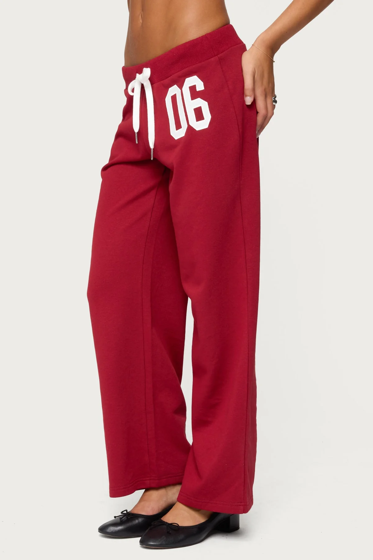 Petite 06 Joggers - Image 4