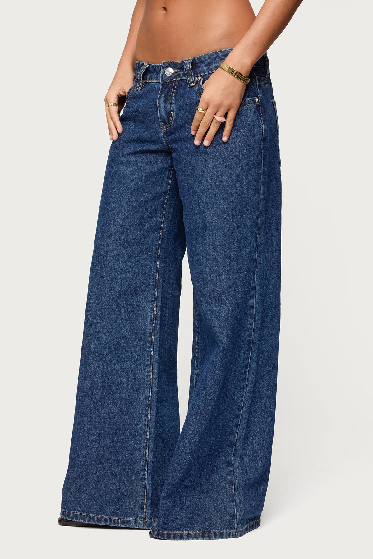 Raiyne Low Rise Wide Leg Jeans - Image 4