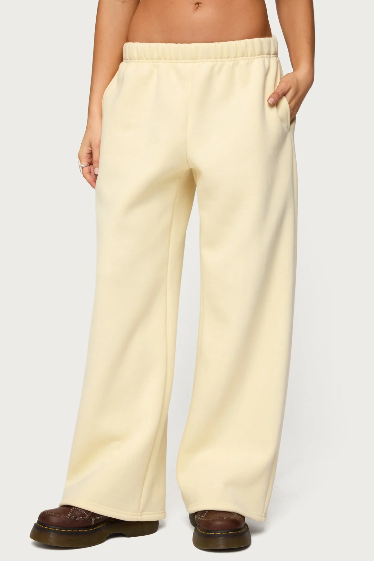 Jaylie Edikted Wide Leg Joggers - Image 3